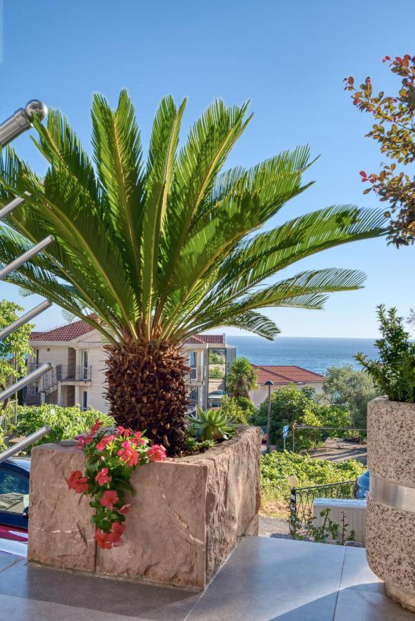 Apartments Marija Sveti Stefan Esterno foto