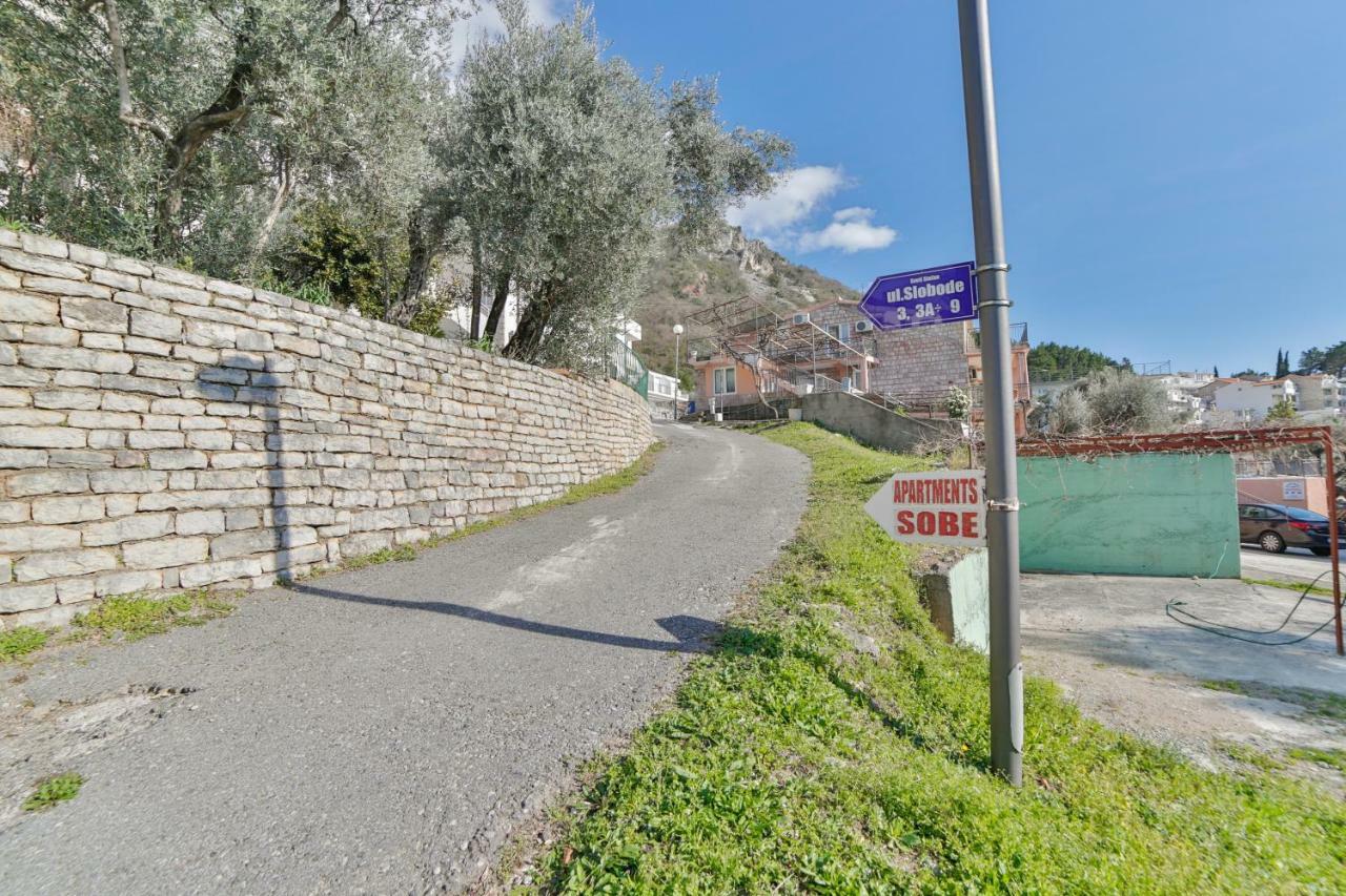 Apartments Marija Sveti Stefan Esterno foto